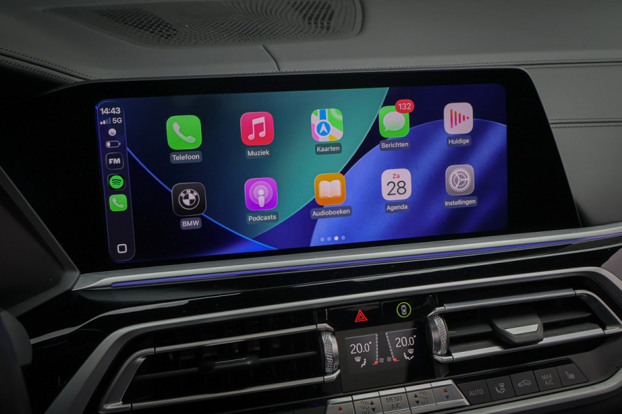 BMW X7 xDrive40i High Executive | 7 ZITS | SKYLOUNGE | ADAPTIVE | LASERLIGHTS | NAPA LEER | TREKHAAK | STOEL & STUURVERWARMING | PRIVAC