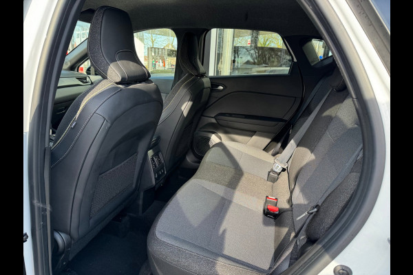 Renault Captur 1.6 E-Tech full hybrid 145 techno Apple & Android CarPlay / P-sensoren / Camera / LM velgen