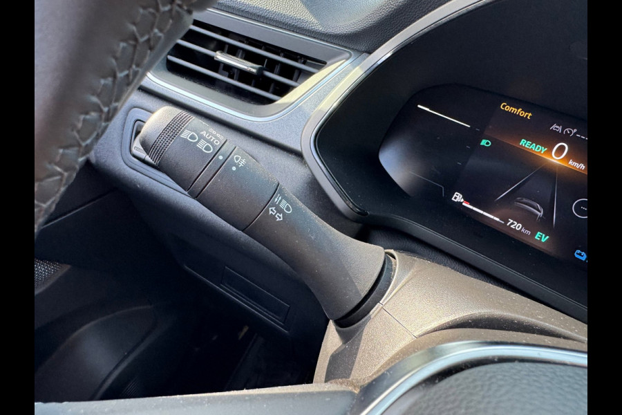 Renault Captur 1.6 E-Tech full hybrid 145 techno Apple & Android CarPlay / P-sensoren / Camera / LM velgen