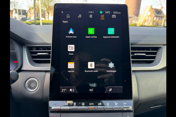 Renault Captur 1.6 E-Tech full hybrid 145 techno Apple & Android CarPlay / P-sensoren / Camera / LM velgen