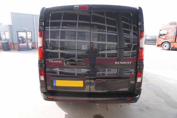 Renault Trafic 2.0 Blue dCi 170PK L2H1 Extra nr.V084 | Climate | Cruise | Navi | Camera | 17"LM velgen | All season