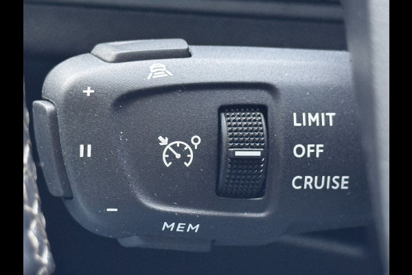 Peugeot 3008 1.6 HYbrid 225 Allure | Elek. Achterklep | Adaptive Cruise | Stoelverwarming | Camera