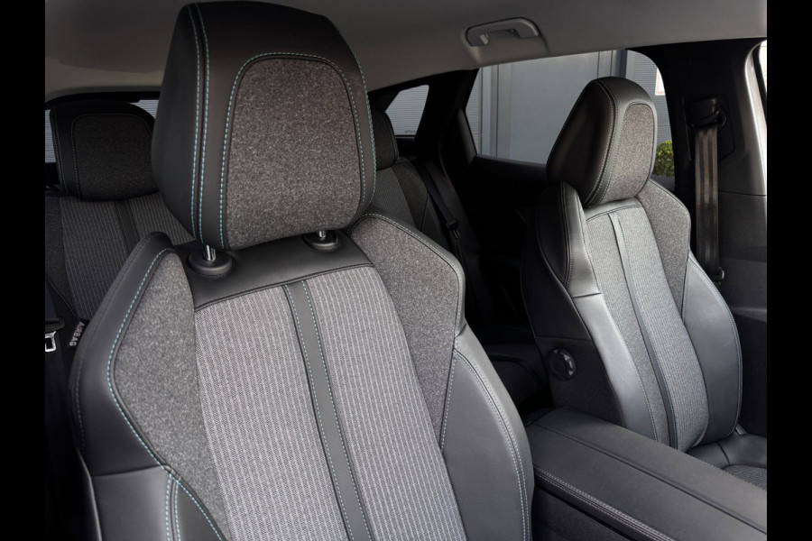 Peugeot 3008 1.6 HYbrid 225 Allure | Elek. Achterklep | Adaptive Cruise | Stoelverwarming | Camera