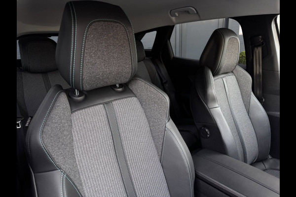 Peugeot 3008 1.6 HYbrid 225 Allure | Elek. Achterklep | Adaptive Cruise | Stoelverwarming | Camera