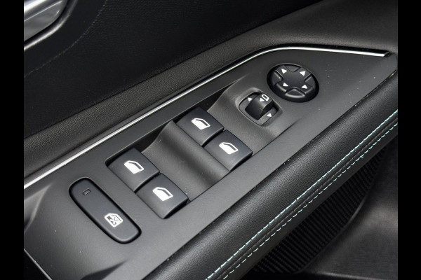 Peugeot 3008 1.6 HYbrid 225 Allure | Elek. Achterklep | Adaptive Cruise | Stoelverwarming | Camera