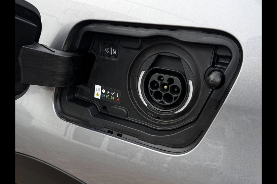 Peugeot 3008 1.6 HYbrid 225 Allure | Elek. Achterklep | Adaptive Cruise | Stoelverwarming | Camera