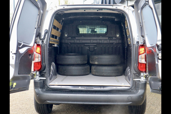 Peugeot Partner 1.5 HDI MARGE-BTW VRIJ