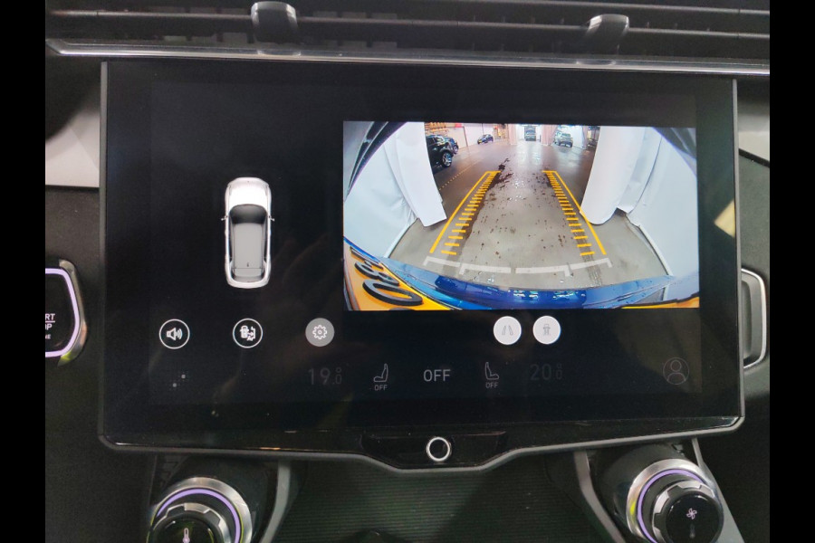 Lynk & Co 01 1.5 262pk PHEV 360°cam Carplay Android 1Eig