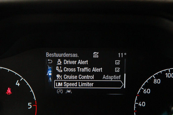 Ford Transit Connect 1.5 EcoBlue L2 / 120PK Automaat / Camera / Laadruimte inrichting / Klep