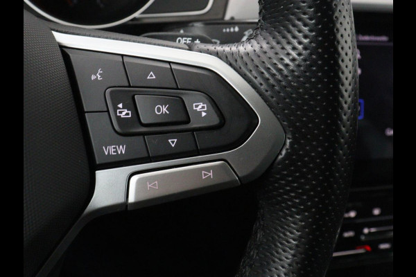 Volkswagen Passat 1.4 TSI PHEV GTE | SOH 95% | Stoelverwarming | Trekhaak | Massage | Camera | Carplay | Keyless | Matrix LED | Navigatie | Adaptive cruise | Park Assist | Climate control | Plug In