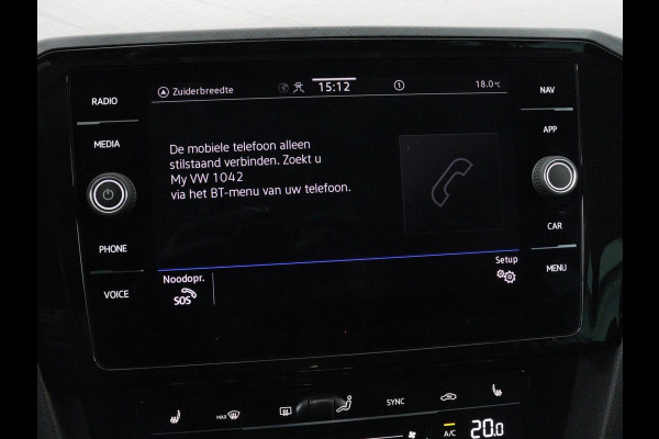 Volkswagen Passat 1.4 TSI PHEV GTE | SOH 95% | Stoelverwarming | Trekhaak | Massage | Camera | Carplay | Keyless | Matrix LED | Navigatie | Adaptive cruise | Park Assist | Climate control | Plug In