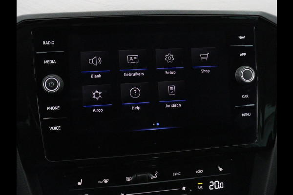 Volkswagen Passat 1.4 TSI PHEV GTE | SOH 95% | Stoelverwarming | Trekhaak | Massage | Camera | Carplay | Keyless | Matrix LED | Navigatie | Adaptive cruise | Park Assist | Climate control | Plug In