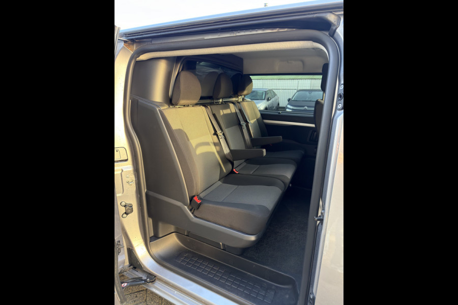 Opel Vivaro-e DC 75 kWh (Stoelverwarming - 2x Schuifdeuren - Keyless Entry - Laadruimte betimmering - Automatische Airco - Navigatie - Parkeer