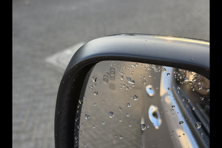 Opel Vivaro-e DC 75 kWh (Stoelverwarming - 2x Schuifdeuren - Keyless Entry - Laadruimte betimmering - Automatische Airco - Navigatie - Parkeer