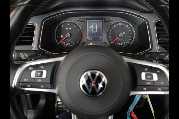 Volkswagen T-Roc Cabrio 1.5 TSI R-Line 150 pk Automaat (DSG) | Navigatie | Windscherm | Parkeersensoren | Stoelverwarming | Adaptieve cruise control |