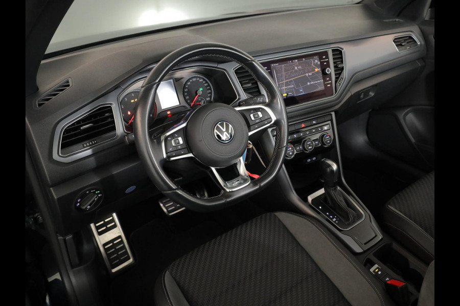 Volkswagen T-Roc Cabrio 1.5 TSI R-Line 150 pk Automaat (DSG) | Navigatie | Windscherm | Parkeersensoren | Stoelverwarming | Adaptieve cruise control |