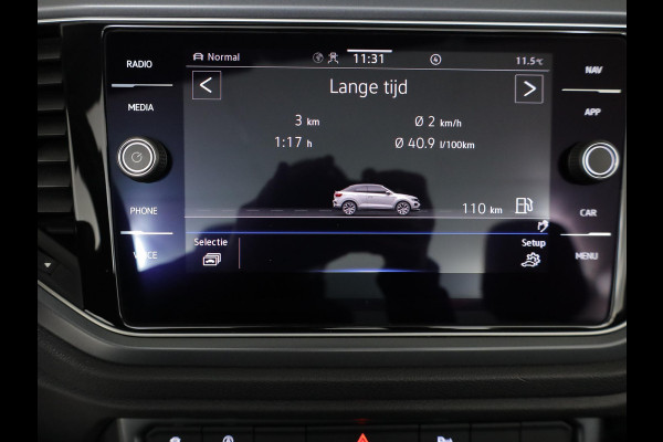 Volkswagen T-Roc Cabrio 1.5 TSI R-Line 150 pk Automaat (DSG) | Navigatie | Windscherm | Parkeersensoren | Stoelverwarming | Adaptieve cruise control |