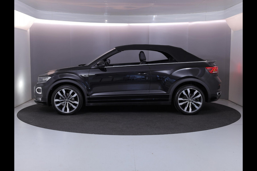 Volkswagen T-Roc Cabrio 1.5 TSI R-Line 150 pk Automaat (DSG) | Navigatie | Windscherm | Parkeersensoren | Stoelverwarming | Adaptieve cruise control |