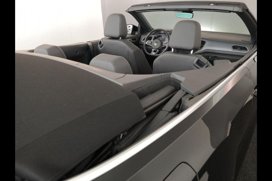Volkswagen T-Roc Cabrio 1.5 TSI R-Line 150 pk Automaat (DSG) | Navigatie | Windscherm | Parkeersensoren | Stoelverwarming | Adaptieve cruise control |