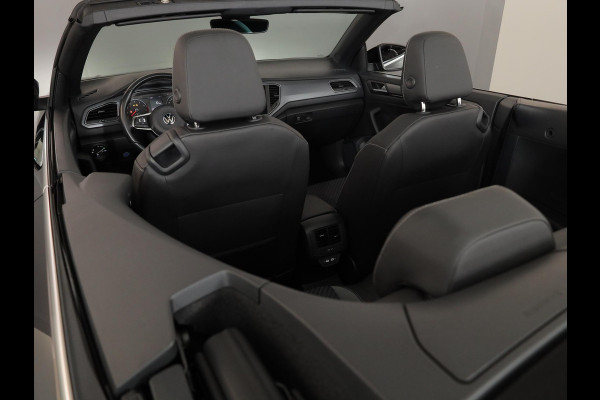 Volkswagen T-Roc Cabrio 1.5 TSI R-Line 150 pk Automaat (DSG) | Navigatie | Windscherm | Parkeersensoren | Stoelverwarming | Adaptieve cruise control |