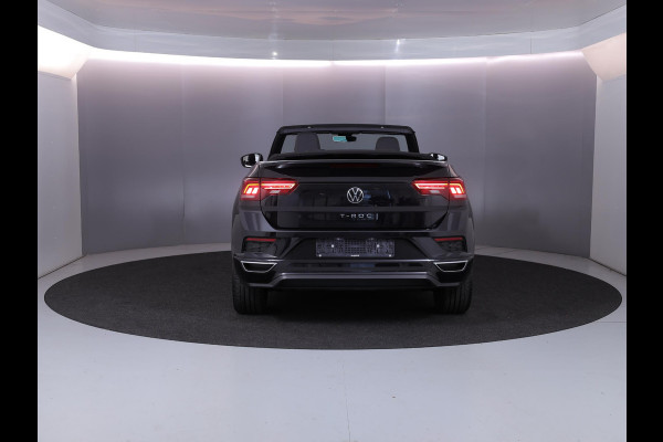 Volkswagen T-Roc Cabrio 1.5 TSI R-Line 150 pk Automaat (DSG) | Navigatie | Windscherm | Parkeersensoren | Stoelverwarming | Adaptieve cruise control |