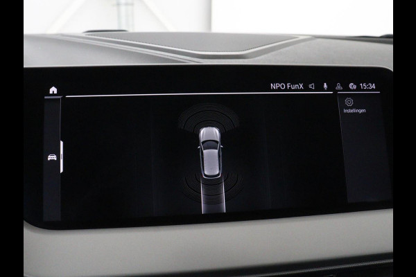 BMW 1-serie 116i Business Edition | Carplay | Live Cockpit | Navigatie | Full LED | Navigatie | DAB | Climate control | Cruise control | Bluetooth | Origineel NL