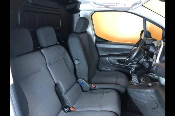 Toyota PROACE CITY 1.5 D-4D Navigator 3 zitter | navigatie | camera | trekhaak