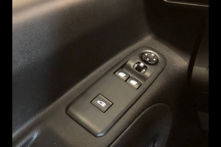 Toyota PROACE CITY 1.5 D-4D Navigator 3 zitter | navigatie | camera | trekhaak