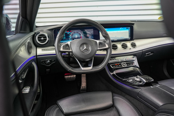 Mercedes-Benz E-Klasse 220 d Business Solution AMG Panoramadak WideScreen Ambient Luxe Leder