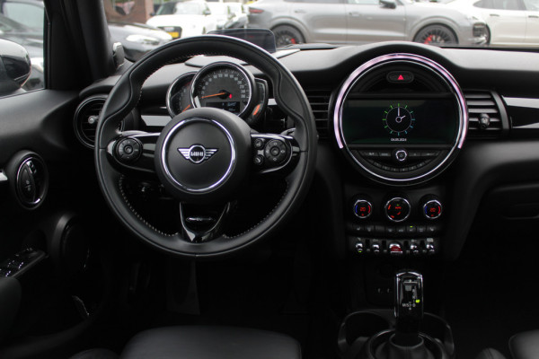 MINI Mini 1.5 Cooper 60 Years Edition / Panoramadak / Head-up / Leder / Harman Kardon / 17'' / Navigatie / DAB / Cruise Control