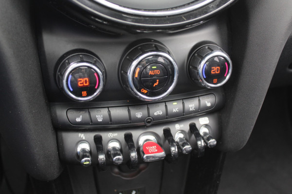 MINI Mini 1.5 Cooper 60 Years Edition / Panoramadak / Head-up / Leder / Harman Kardon / 17'' / Navigatie / DAB / Cruise Control