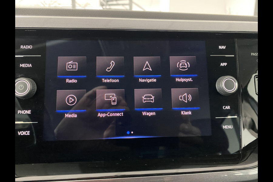 Volkswagen Polo 1.0 TSI Style Automaat carplay / stoelverwarming /velours bekleding
