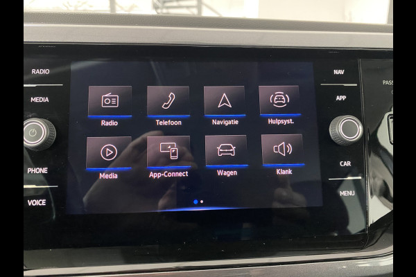 Volkswagen Polo 1.0 TSI Style Automaat carplay / stoelverwarming /velours bekleding