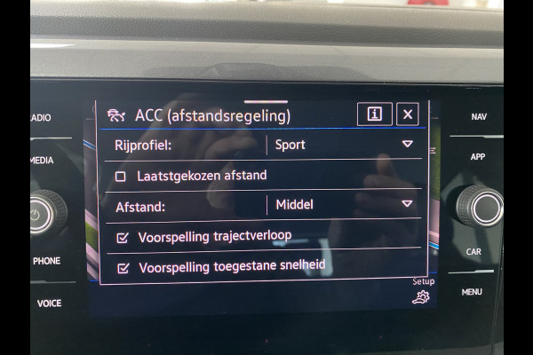 Volkswagen Polo 1.0 TSI Style Automaat carplay / stoelverwarming /velours bekleding