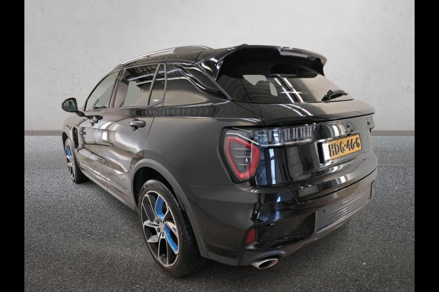 Lynk & Co 01 1.5 192KW PHEV Panoramadak Navigatie Apple Carplay/ Android Auto Camera Parkeersensoren Adaptive Cruise Control Memory stoelen verwarmbaar Full Led Climate Control Lichtmetalen velgen