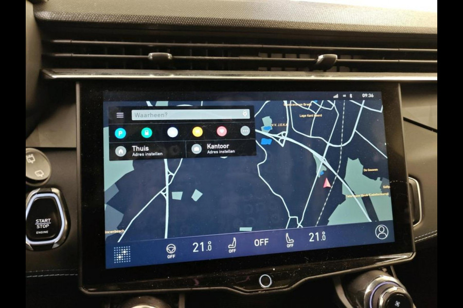 Lynk & Co 01 1.5 192KW PHEV Panoramadak Navigatie Apple Carplay/ Android Auto Camera Parkeersensoren Adaptive Cruise Control Memory stoelen verwarmbaar Full Led Climate Control Lichtmetalen velgen