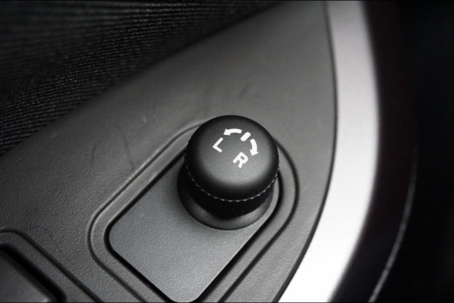 Suzuki Vitara 1.4 Bj Hybrid Select VOL AUTOMAAT | ALL SEASON | CAMERA | BOMVOL