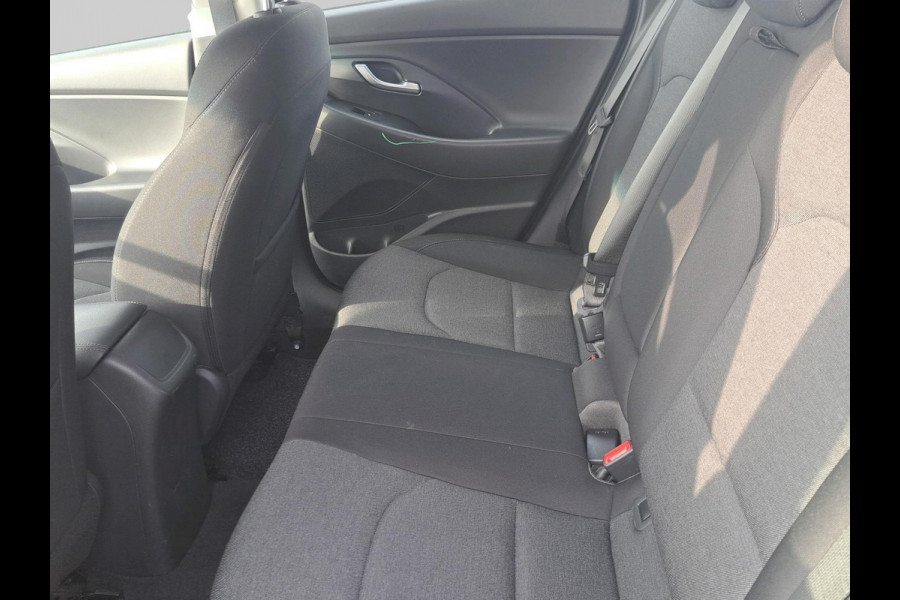 Hyundai i30 Wagon 1.0 T-GDi MHEV Comfort Smart Incl. Achteruitrij camera | Navigatiesysteem | Apple Carplay/Android Auto
