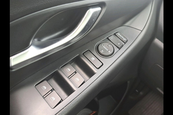 Hyundai i30 Wagon 1.0 T-GDi MHEV Comfort Smart Incl. Achteruitrij camera | Navigatiesysteem | Apple Carplay/Android Auto