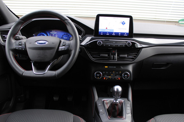 Ford Kuga 1.5 EcoBoost 150PK ST-Line | Trekhaak | Head-up | Adaptieve Cruise | Winterpack