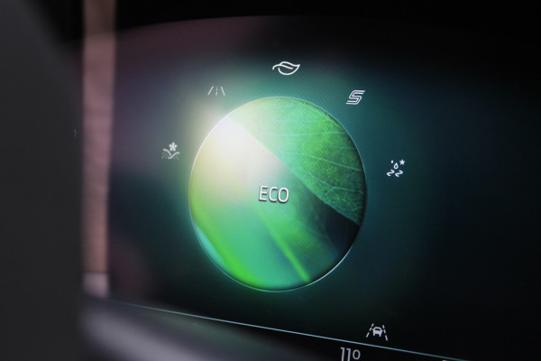 Ford Kuga 1.5 EcoBoost 150PK ST-Line | Trekhaak | Head-up | Adaptieve Cruise | Winterpack