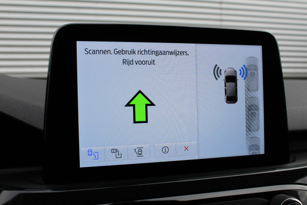 Ford Kuga 1.5 EcoBoost 150PK ST-Line | Trekhaak | Head-up | Adaptieve Cruise | Winterpack