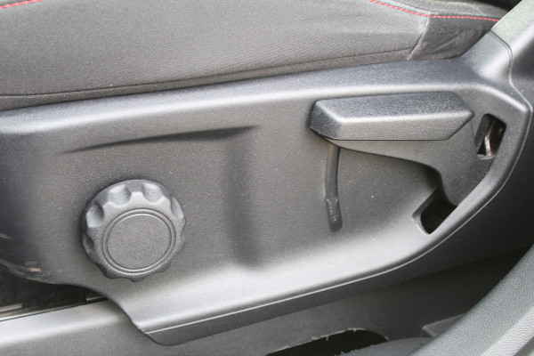 Ford Kuga 1.5 EcoBoost 150PK ST-Line | Trekhaak | Head-up | Adaptieve Cruise | Winterpack