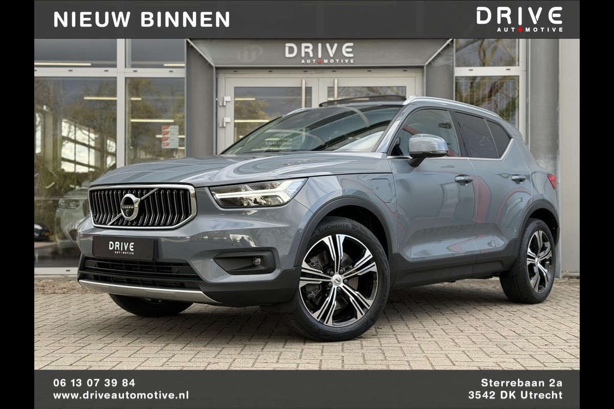 Volvo XC40 1.5 T5 Recharge Inscription |Pano|H/K|360CAM|Leer|Memory|PilotAssist|Trekhaak|Thunder Grey