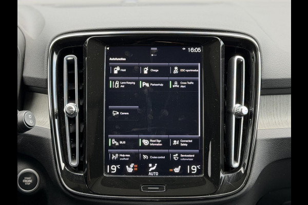 Volvo XC40 1.5 T5 Recharge Inscription |Pano|H/K|360CAM|Leer|Memory|PilotAssist|Trekhaak|Thunder Grey