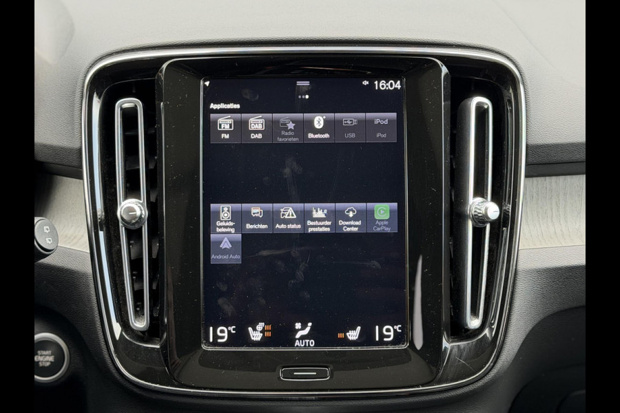 Volvo XC40 1.5 T5 Recharge Inscription |Pano|H/K|360CAM|Leer|Memory|PilotAssist|Trekhaak|Thunder Grey