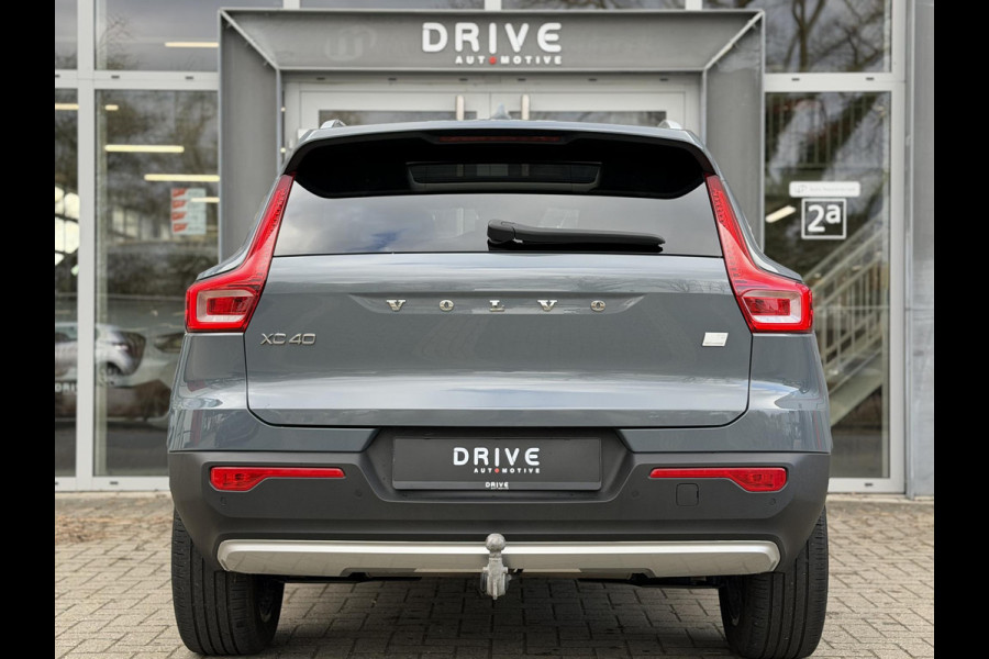 Volvo XC40 1.5 T5 Recharge Inscription |Pano|H/K|360CAM|Leer|Memory|PilotAssist|Trekhaak|Thunder Grey