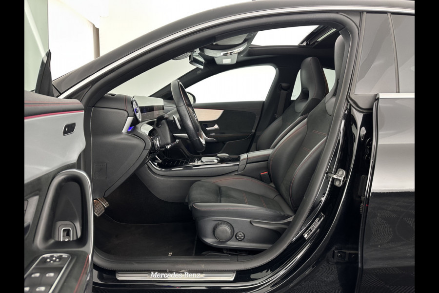 Mercedes-Benz CLA-Klasse 250 e AMG Line (Plug-In) (INCL-BTW) Aut. *PANO | LEATHER-MICORFIBRE | WIDESCREEN-COCKPIT | FULL-LED | AMBIENTLIGHT | CAMERA | M-BUX-NAVI | ECC | SHIFTPADDLES | PDC | CRUISE | DAB | HEATED-SPORTSEATS | 18"ALU*