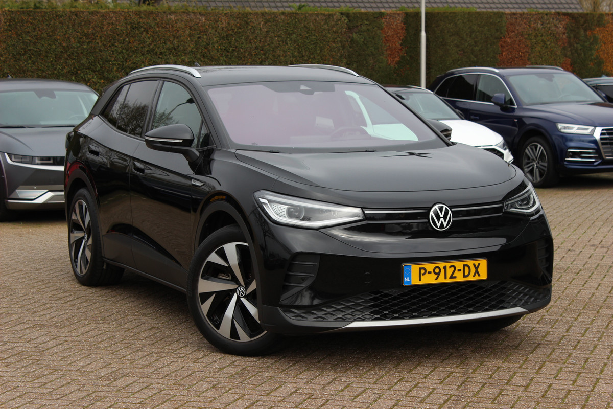 Volkswagen ID.4 Pro 77 kWh / SoH 93,3% / Trekhaak / Camera / Sfeerverlichting / CarPlay / 20'' / Keyless / Navigatie / DAB / Stuur+Stoelverwarming / ACC