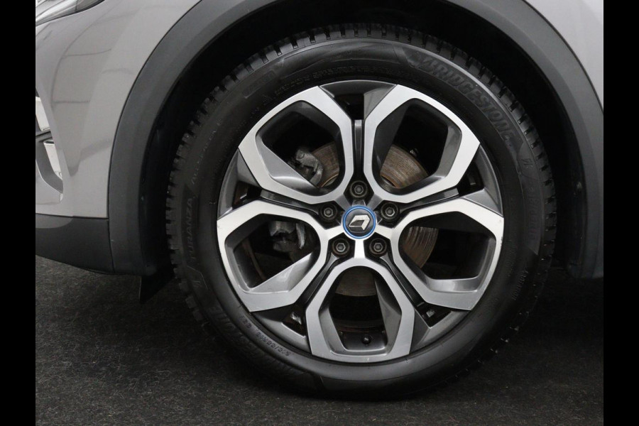 Renault Captur 1.6 E-Tech Plug-in Hybrid 160 Intens | Carplay | Half leder | Navigatie | Full LED | Parkeerhulp | Keyless | Climate control | Bluetooth | Cruise control | PHEV | Plug In